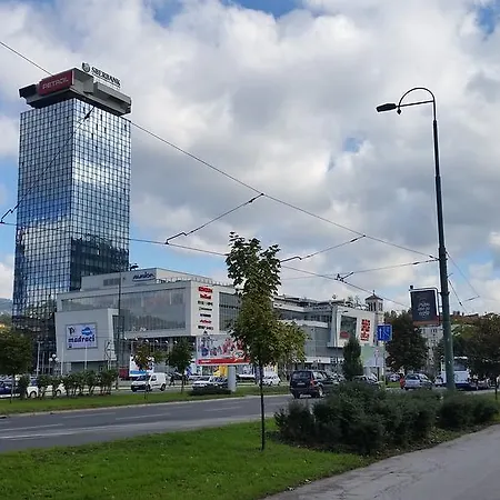 City Center, Free Parking Apartment